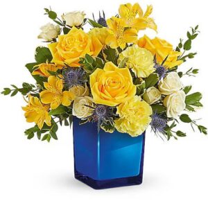 Teleflora’s Golden Blue Bouquet